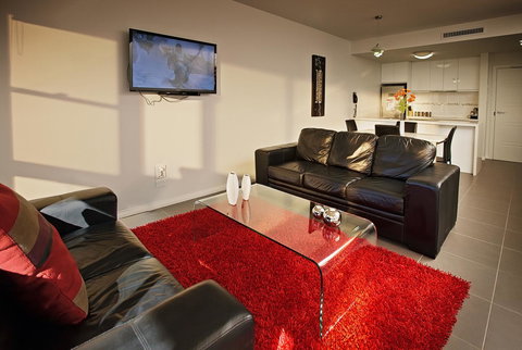 Charlestown Executive Apartments - eAccommodation 10