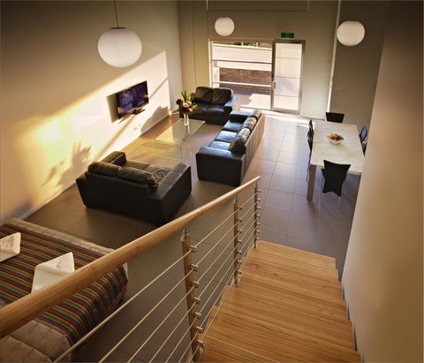 Charlestown Executive Apartments - eAccommodation 16