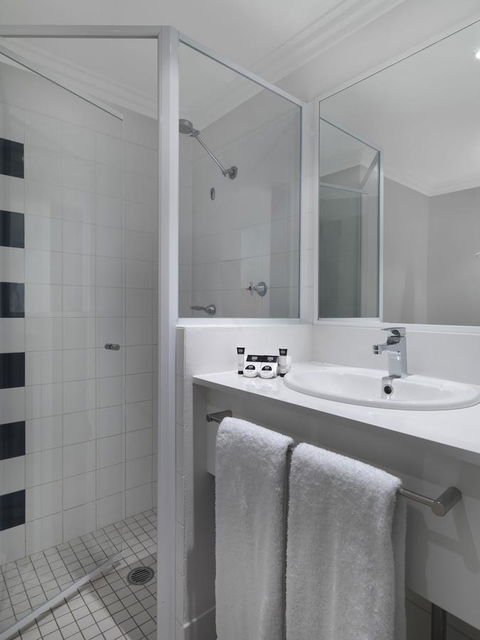 Ibis Styles Sydney Central - eAccommodation 8