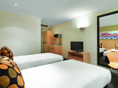 Ibis Styles Sydney Central - eAccommodation 14