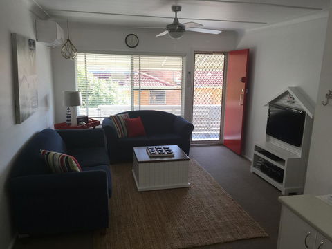 Tomaree Lodge - eAccommodation 0