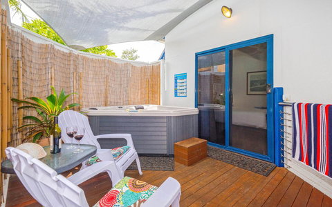 Coast Yamba - Adults Only - eAccommodation 11