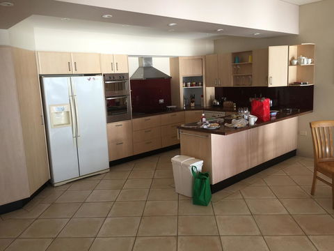 OceanScape Luxury Beachfront Villas - eAccommodation 9