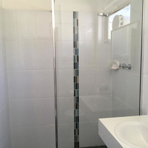 Sky Rider Motor Inn - eAccommodation 31