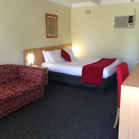 Sky Rider Motor Inn - eAccommodation 4