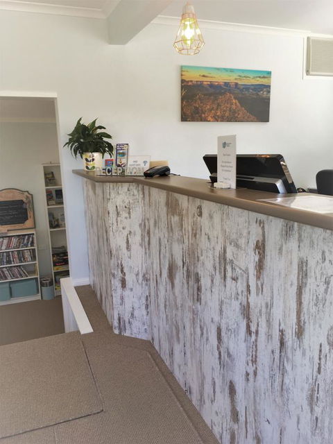 Sky Rider Motor Inn - eAccommodation 5