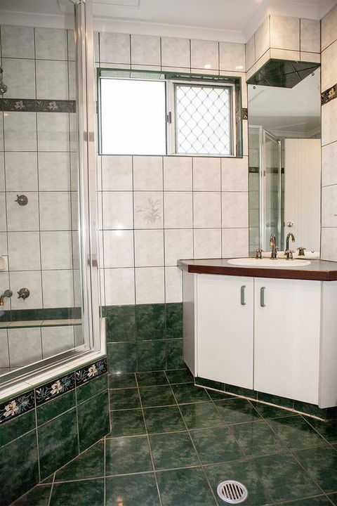 Nightcliff Foreshore Getaway - McKay Gardens - eAccommodation 13