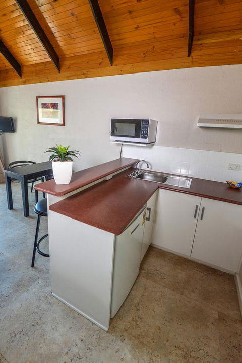 Desert Palms Alice Springs - eAccommodation 8