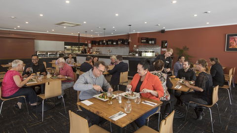 Stay At Alice Springs Hotel - eAccommodation 32