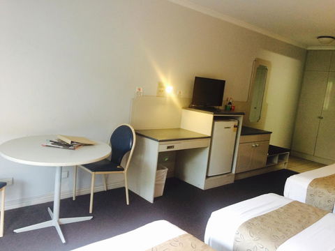 Stay At Alice Springs Hotel - eAccommodation 24
