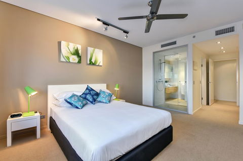 Astra Apartments Darwin - eAccommodation 4