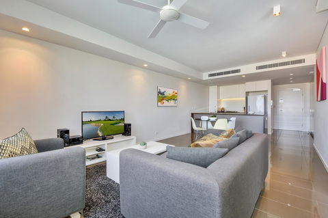 Astra Apartments Darwin - eAccommodation 9