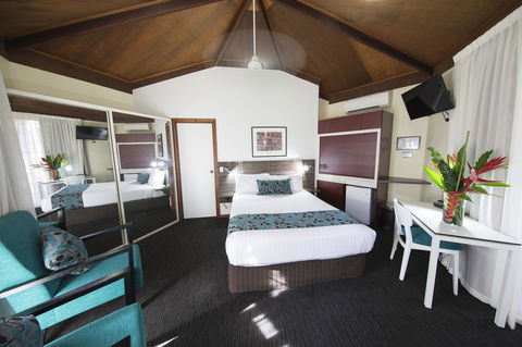 Palms City Resort - eAccommodation 36
