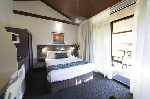 Palms City Resort - eAccommodation 38