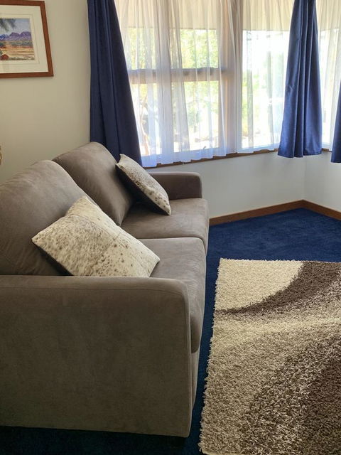 Wilmots On Dixon - eAccommodation 11