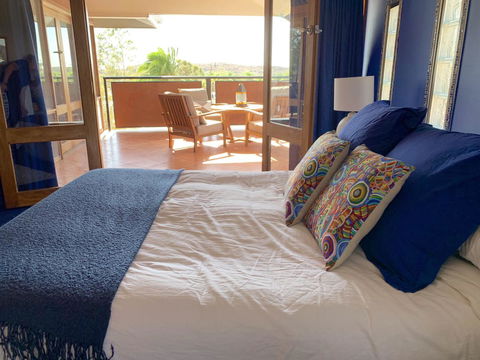 Wilmots On Dixon - eAccommodation 8