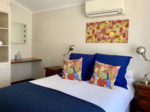 Wilmots On Dixon - eAccommodation 10