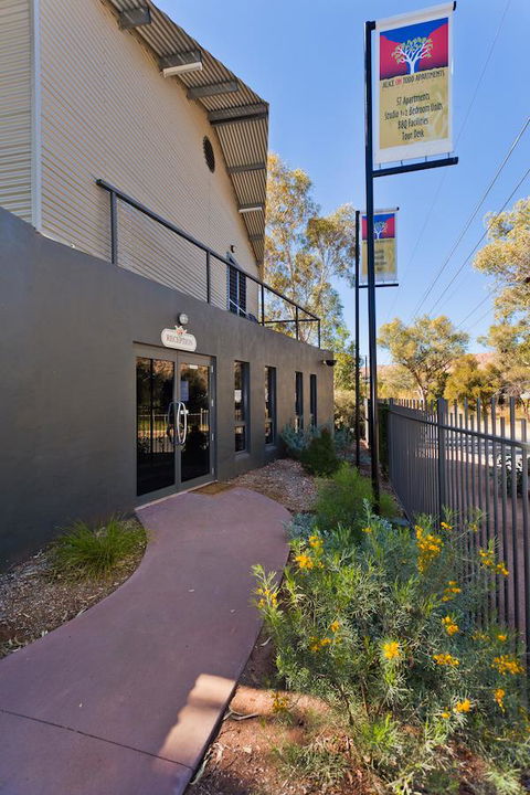 Alice On Todd Apartments - eAccommodation 8
