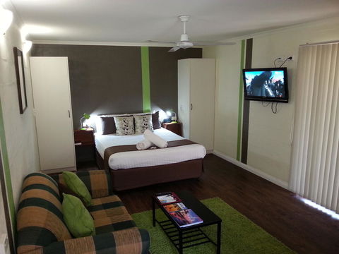 Alice On Todd Apartments - eAccommodation 18