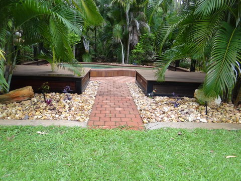 DARWIN'S SHADY ACRES RETREAT - eAccommodation 10