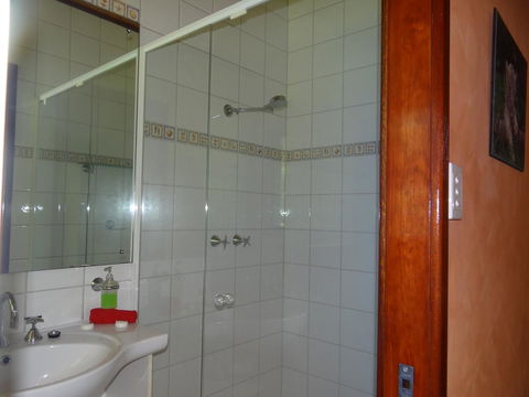 DARWIN'S SHADY ACRES RETREAT - eAccommodation 40