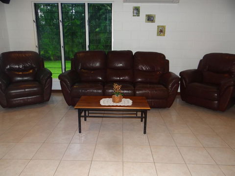 DARWIN'S SHADY ACRES RETREAT - eAccommodation 22