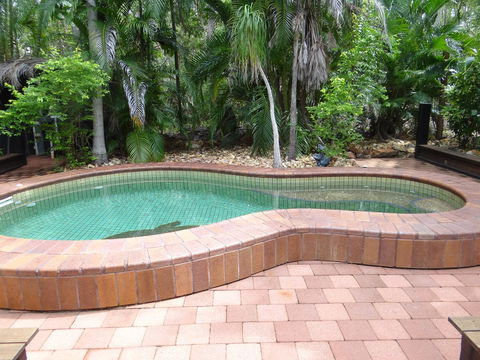 DARWIN'S SHADY ACRES RETREAT - eAccommodation 14