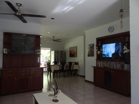 DARWIN'S SHADY ACRES RETREAT - eAccommodation 20