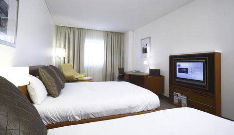 Novotel Canberra - eAccommodation 20