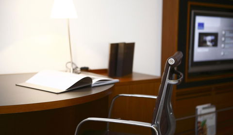 Novotel Canberra - eAccommodation 11