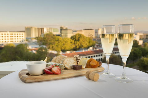 Novotel Canberra - eAccommodation 39