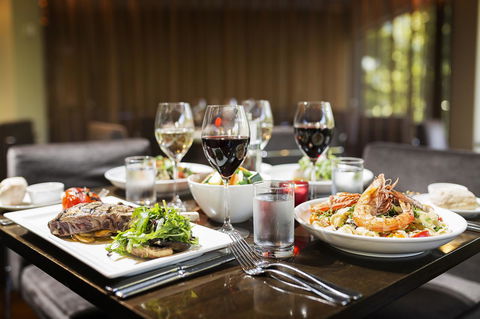 Novotel Canberra - eAccommodation 37