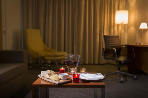 Novotel Canberra - eAccommodation 42