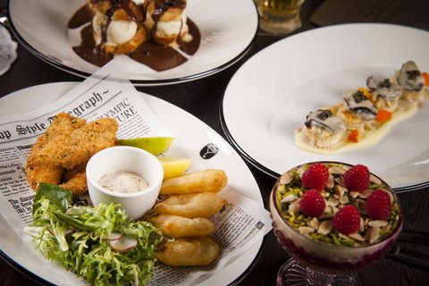 QT Canberra - eAccommodation 36