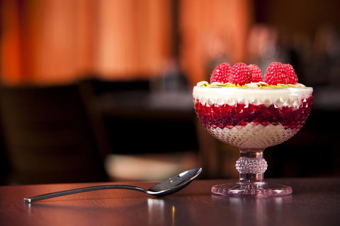 QT Canberra - eAccommodation 27