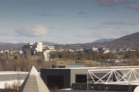 Crowne Plaza Canberra, An IHG Hotel - eAccommodation 17