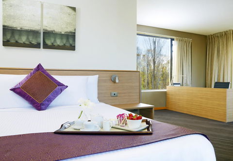 Crowne Plaza Canberra, An IHG Hotel - eAccommodation 44
