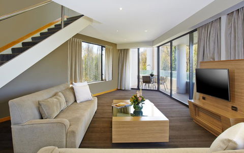 Crowne Plaza Canberra, An IHG Hotel - eAccommodation 38
