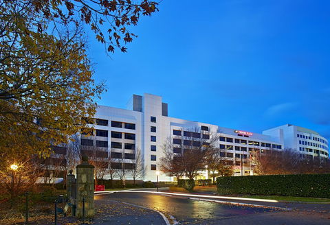 Crowne Plaza Canberra, An IHG Hotel - eAccommodation 1