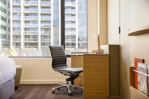 Crowne Plaza Canberra, An IHG Hotel - eAccommodation 40