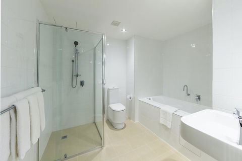 Crowne Plaza Canberra, An IHG Hotel - eAccommodation 27