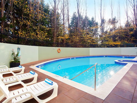 Crowne Plaza Canberra, An IHG Hotel - eAccommodation 7