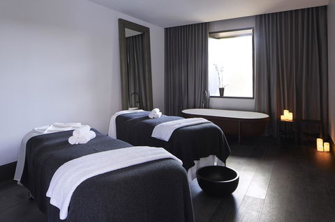 Hotel Realm - eAccommodation 23