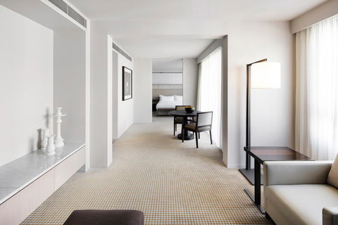 Hotel Realm - eAccommodation 13