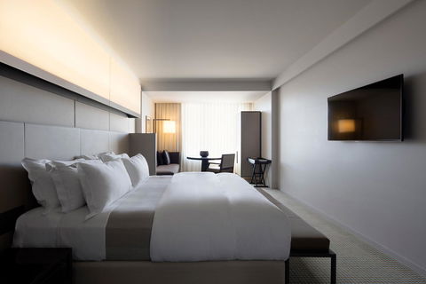 Hotel Realm - eAccommodation 0