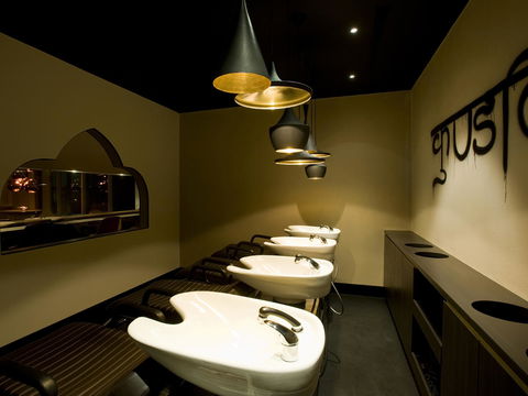 Hotel Realm - eAccommodation 37