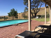 Book Bonnie Doon Accommodation Vacations eAccommodation eAccommodation