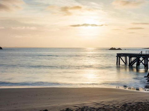 Boomer Beach Retreat - Pet-Friendly - WiFi - eAccommodation 3