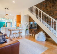 Boutique Stays - Buckingham - eAccommodation