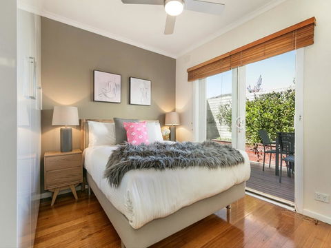 Boutique Stays - Sandy Breeze 3 - eAccommodation 3